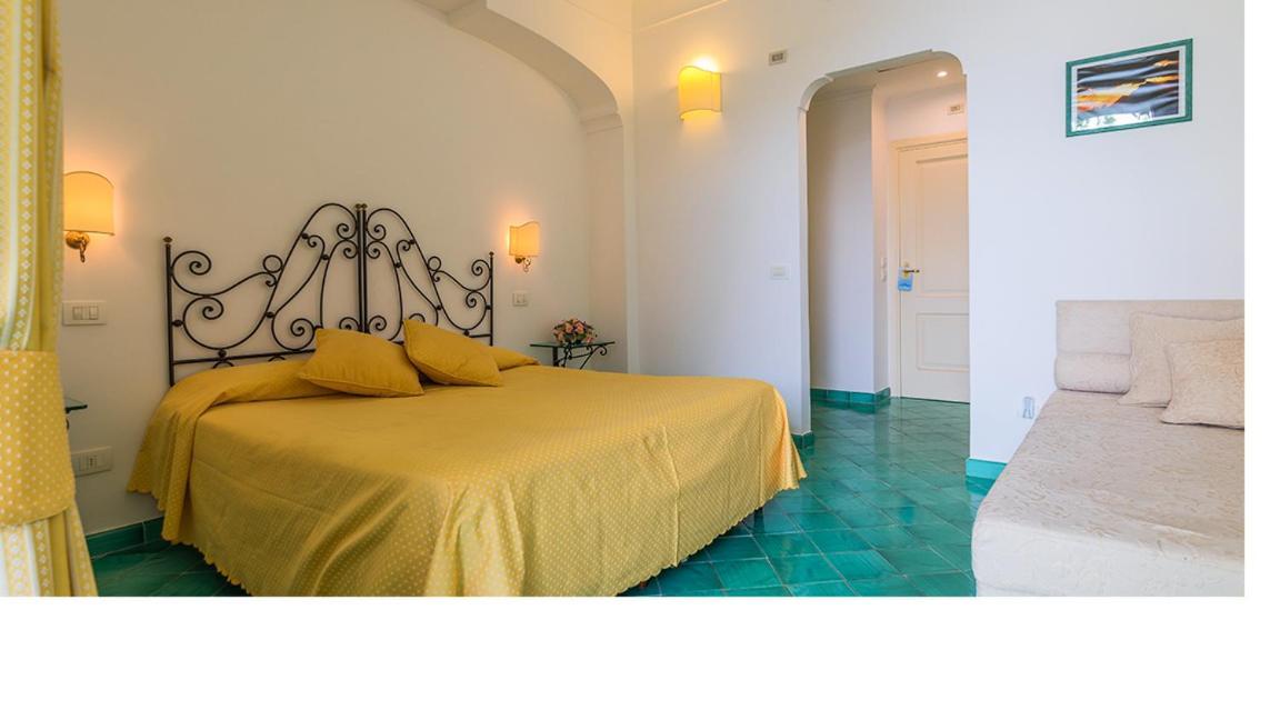Bacio Del Sole B&B Позітано Екстер'єр фото