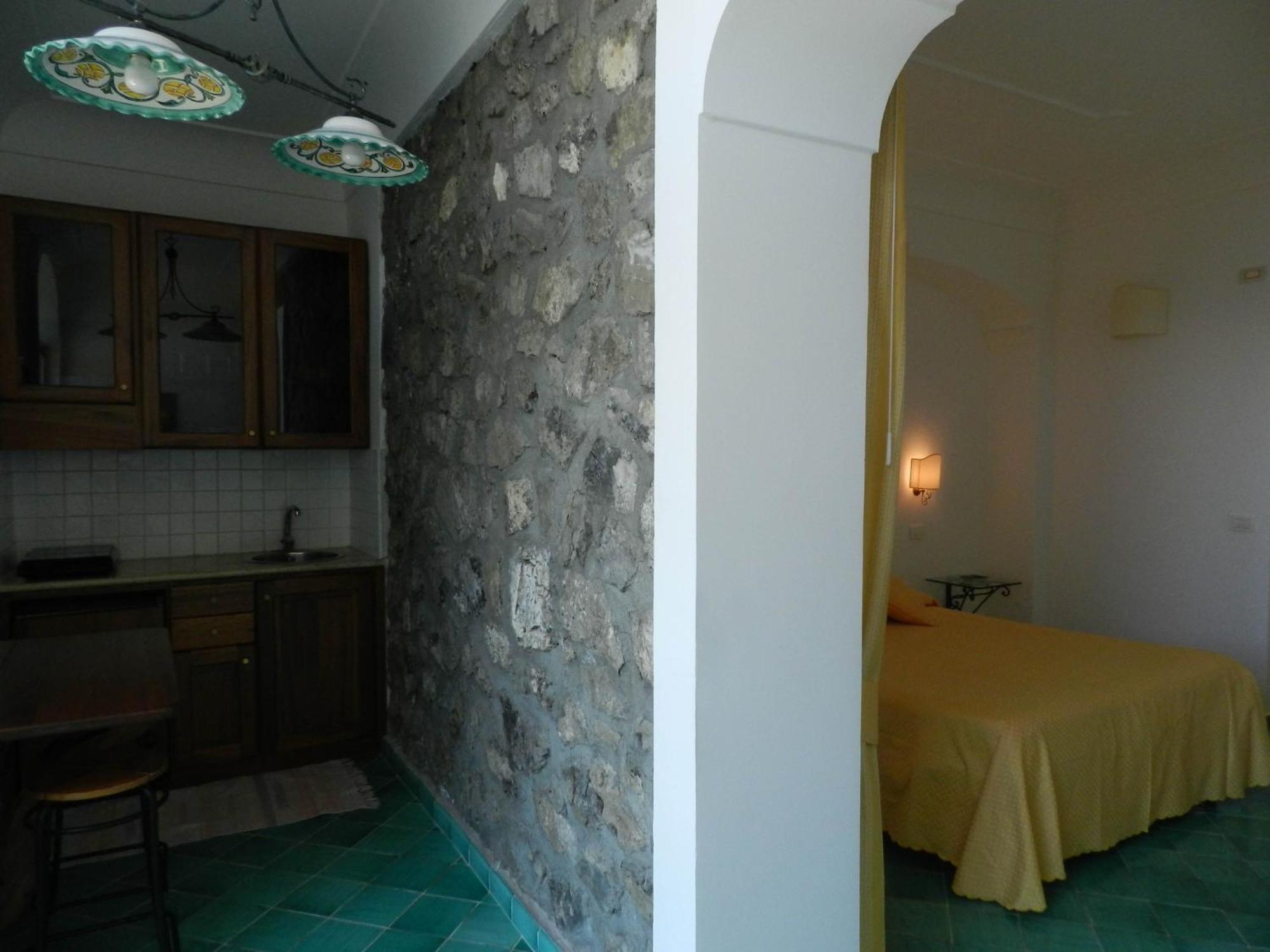 Bacio Del Sole B&B Позітано Екстер'єр фото