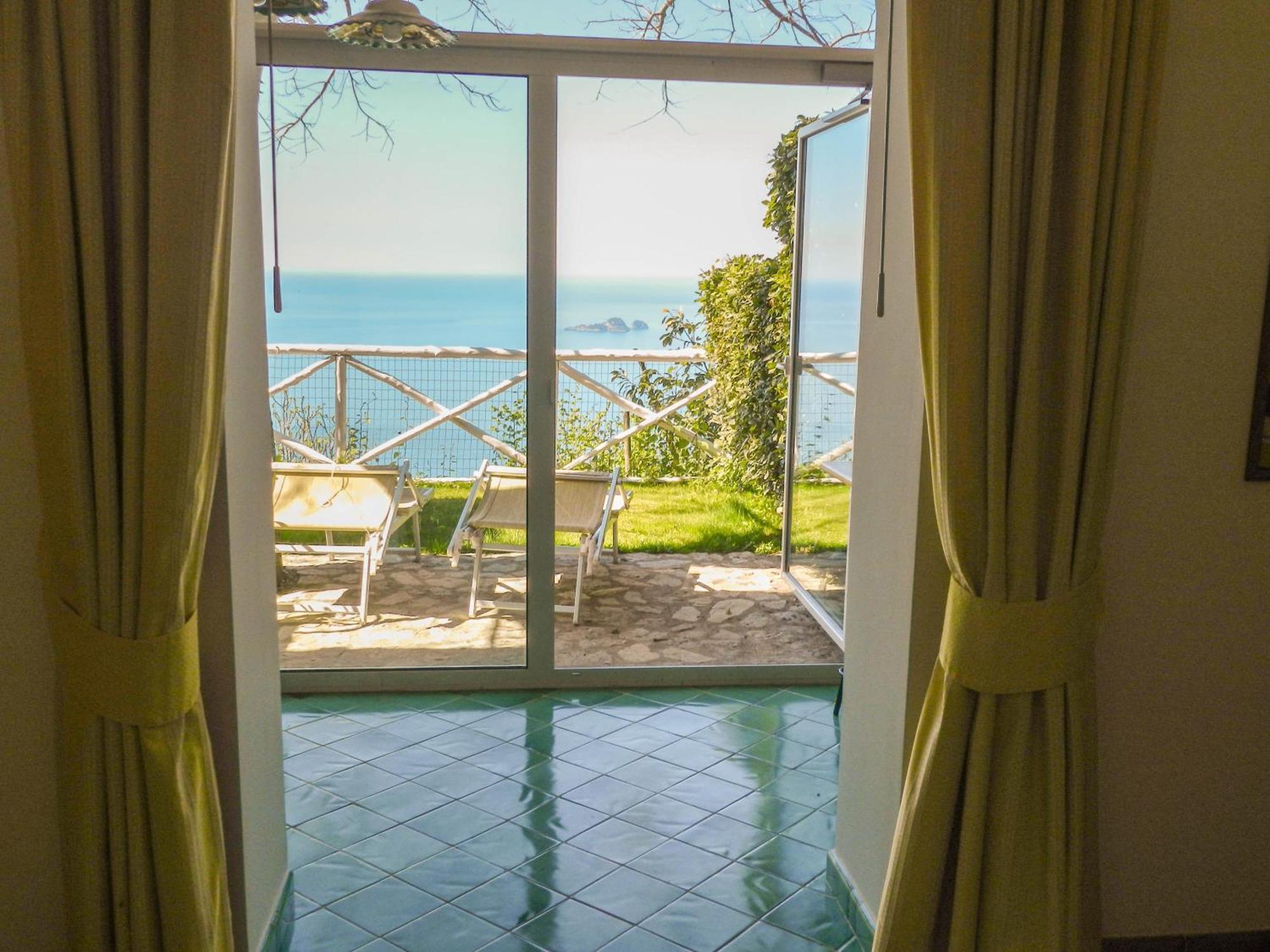 Bacio Del Sole B&B Позітано Екстер'єр фото